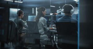Human analysts and AI agents